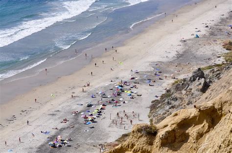 ebony beach nudes